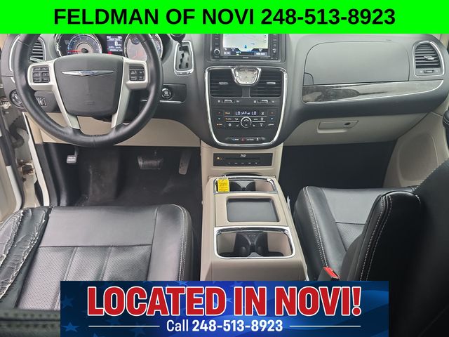 Used 2014 Chrysler Town & Country For Sale in Livonia, MI