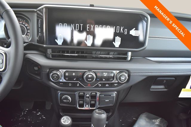 New Car 2025 Jeep Gladiator  High Tide For Sale Under $40,000 In Austin, Texas