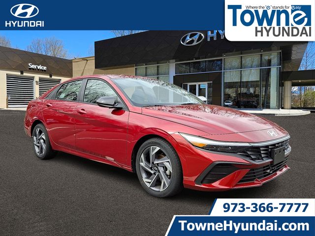 2025 Hyundai Elantra SEL Sport FWD