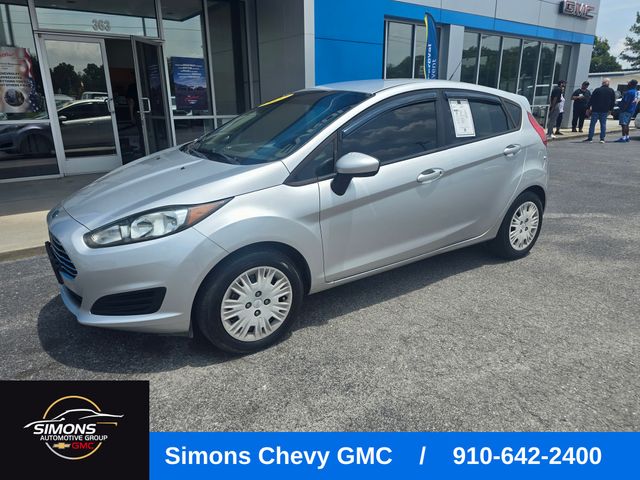 Ingot Silver 2017 Ford Fiesta Hatchback Front-Wheel Drive 5-Speed Manual