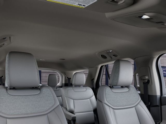 New 2027 Gray Ford Active image 23