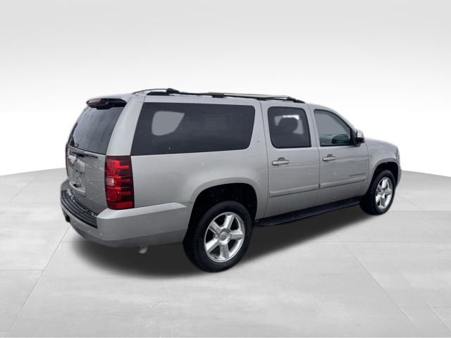 2007 Chevrolet Suburban 1500 LT 3