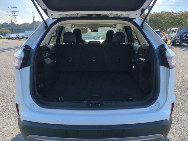Used 2024 White Ford SEL image 29