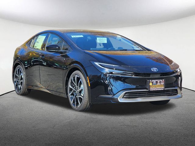 2024 Toyota Prius Prime XSE 2