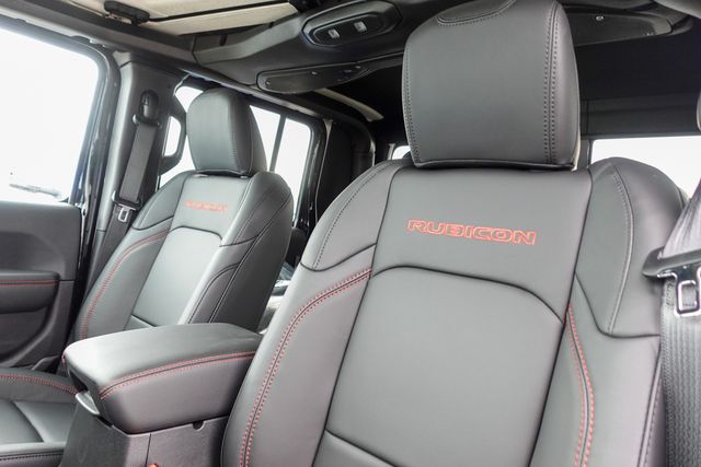 new 2025 Jeep Gladiator car, priced at $49,415