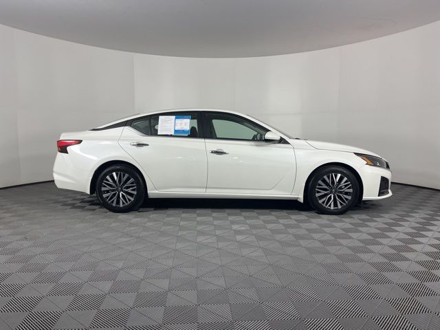 2024 Nissan Altima 2.5 SV 11