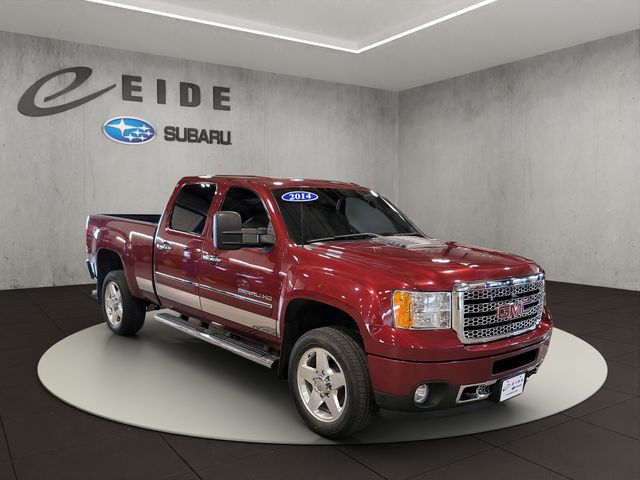 Sonoma Red Metallic 2014 GMC Sierra 2500HD Pickup Truck Four-Wheel Drive 6-Speed Automatic