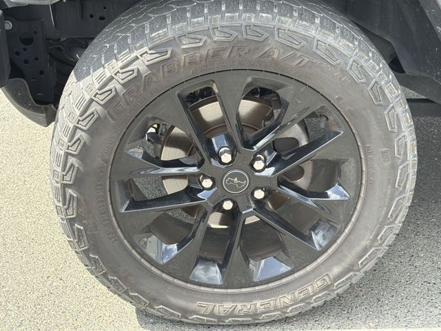 Used 2024 Gray Jeep Sport image 9