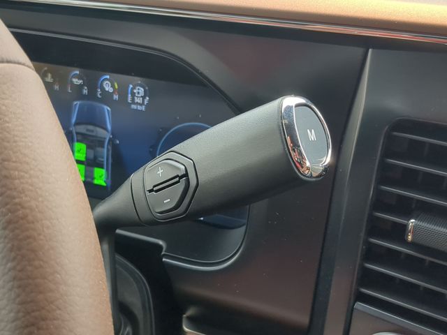 New 2026 Glacier Gray Metallic Tri-Coat Ford F-250® King Ranch® image 35