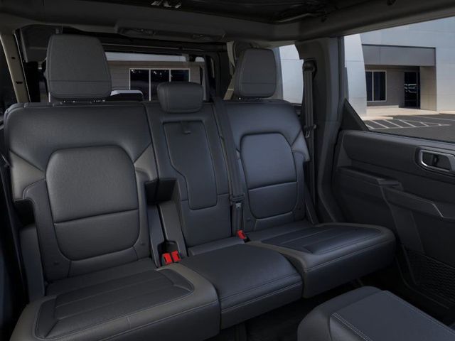 2025 Ford Bronco Outer Banks:168645