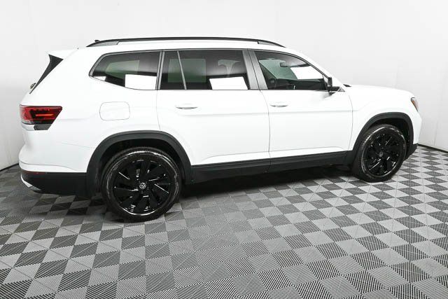 new 2025 Volkswagen Atlas car, priced at $44,852