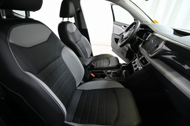 Used 2022 Black Volkswagen 1.5T SEL image 27