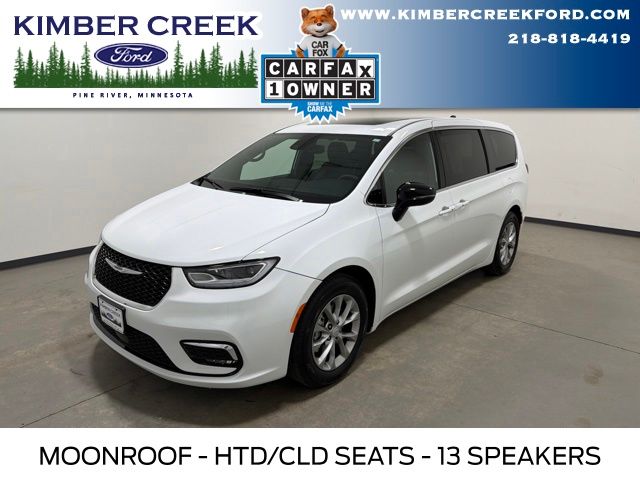 Bright White Clearcoat 2026 Chrysler Pacifica Minivan Front-Wheel Drive 9-Speed Automatic