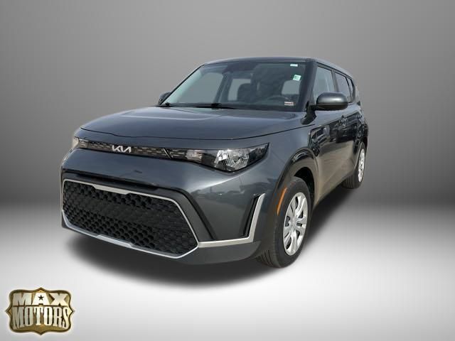 2023 Kia Soul LX 3