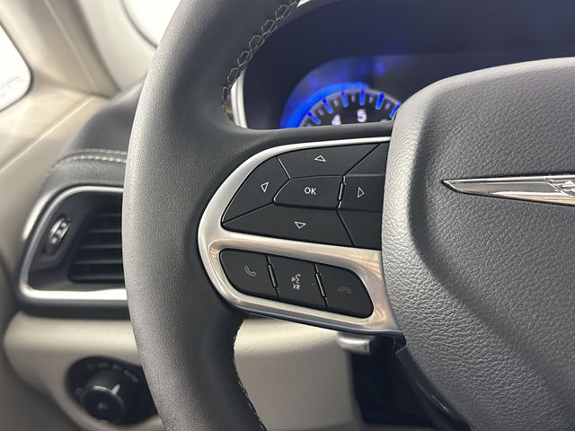 Used 2023 Chrysler Pacifica For Sale in Indianapolis, IN