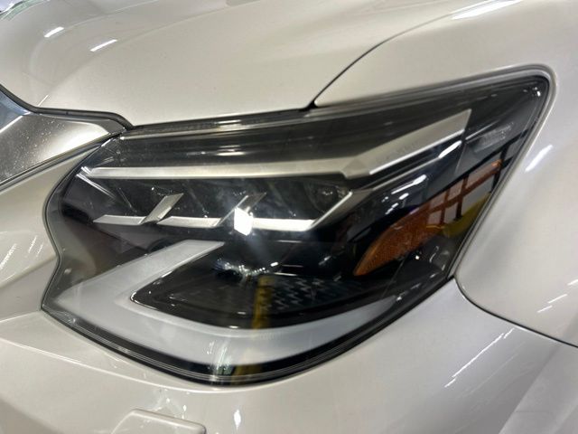 Certified Used 2021  Lexus 460 image 30