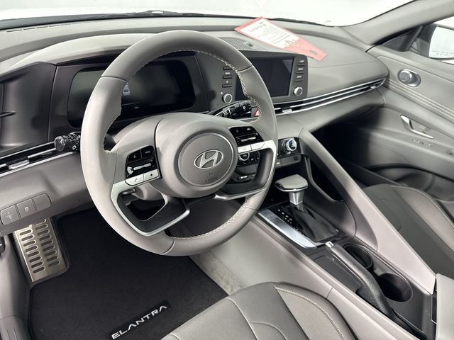 Used 2025 Hyundai Elantra For Sale in Indianapolis, IN