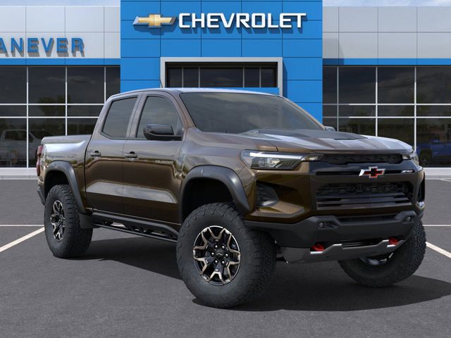 2024 Chevrolet Colorado ZR2 7