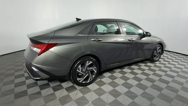 New 2025 Hyundai Elantra Hybrid For Sale in Indianapolis, IN