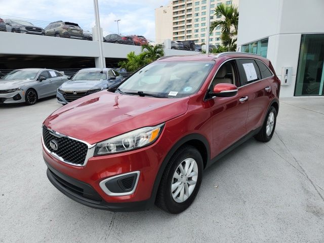 2017 Kia Sorento LX 14