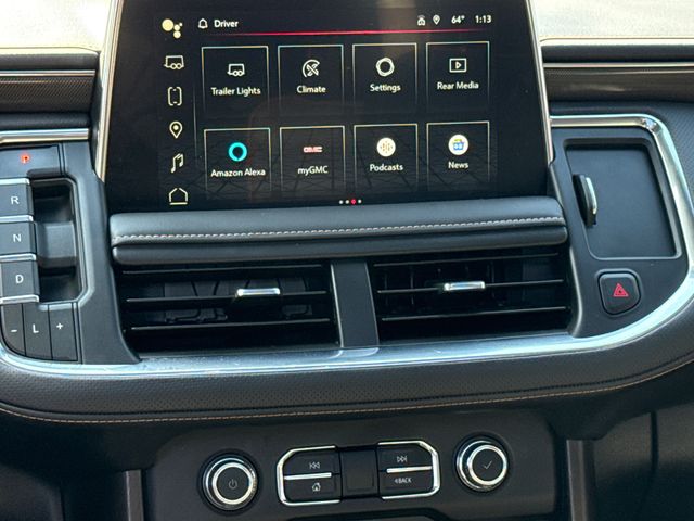 Used 2024 White GMC AT4 image 12