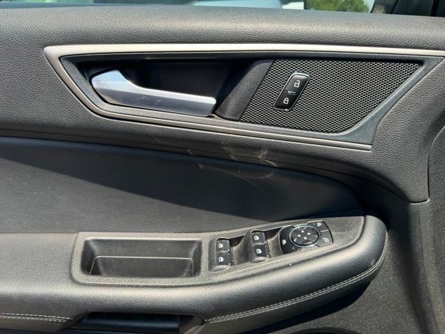 Used 2024 Gray Ford SEL image 20