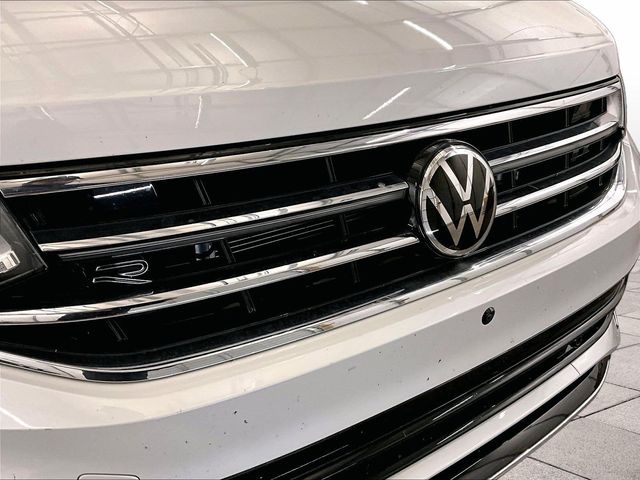 2024 Volkswagen Tiguan 2.0T SEL R-Line White at Sutliff Volkswagen