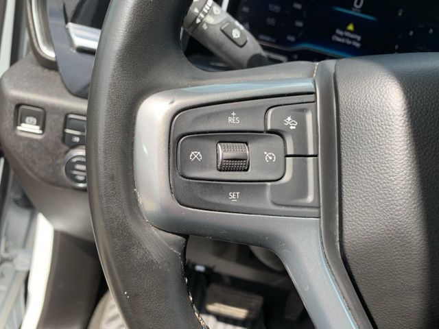 2024 Chevrolet Silverado 3500HD LT photo