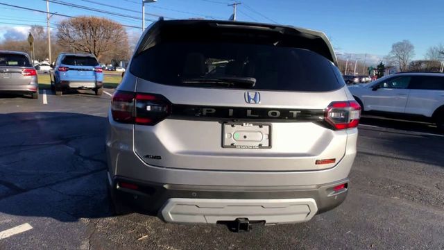 2025 Honda Pilot TrailSport 8