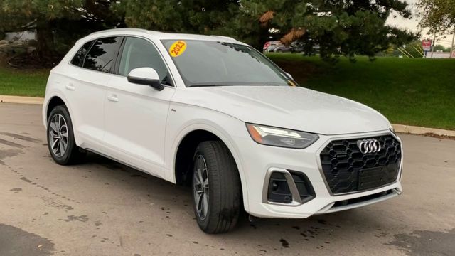 2023 Audi Q5 45 S line Premium Plus 2