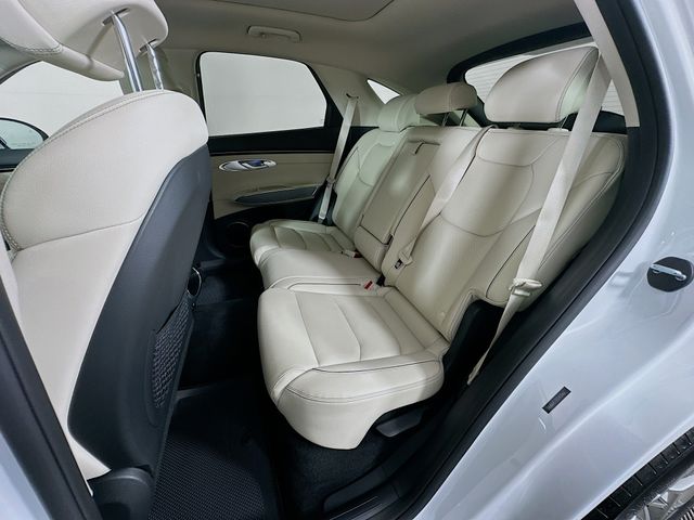 2025 Genesis GV70 Advanced 25
