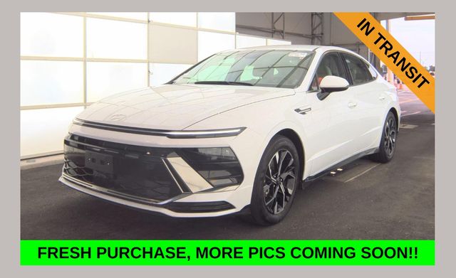 Serenity White 2025 Hyundai Sonata Sedan Front-Wheel Drive 8-Speed Automatic