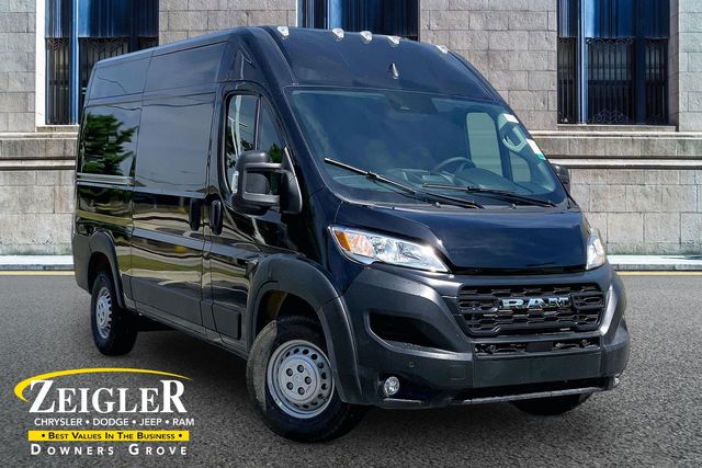 Black Clearcoat 2026 RAM ProMaster Van Front-Wheel Drive 9-Speed Automatic