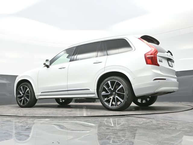 2024 Volvo XC90 B5 Plus photo