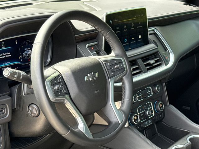 Used 2023 Black Chevrolet Z71 image 20