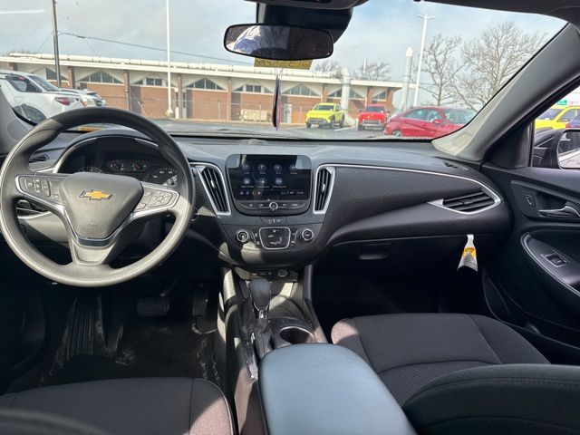 Used 2025 Chevrolet Malibu For Sale in Indianapolis, IN