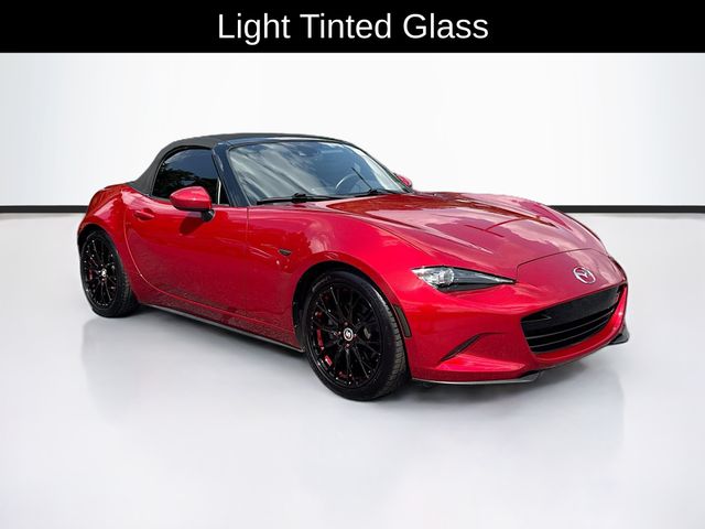 Soul Red Metallic 2016 Mazda MX-5 Miata Convertible Rear-Wheel Drive 6-Speed Automatic
