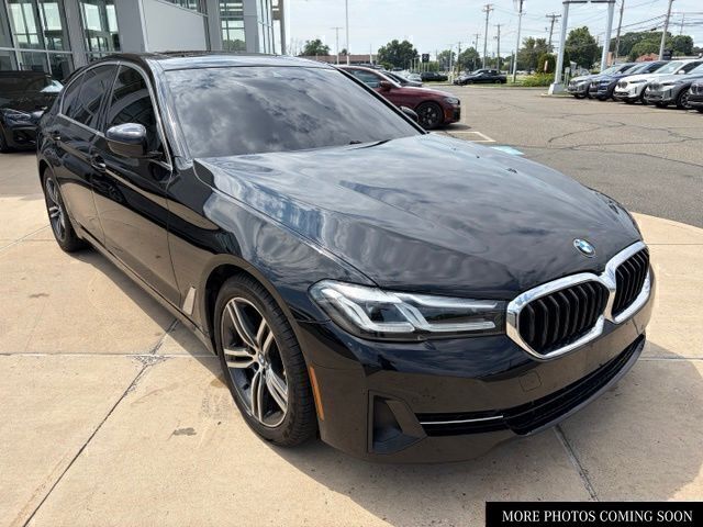 Jet Black 2022 BMW 5 Series Sedan All-Wheel Drive 8-Speed Automatic