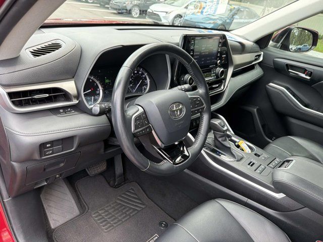 Used 2020 Toyota Highlander SUV