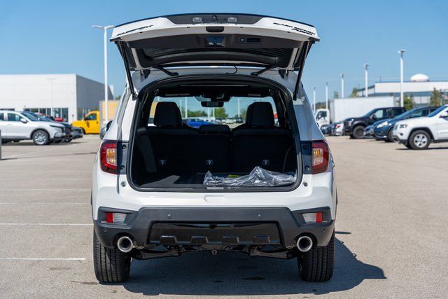 2025 Honda Passport Black Edition 17