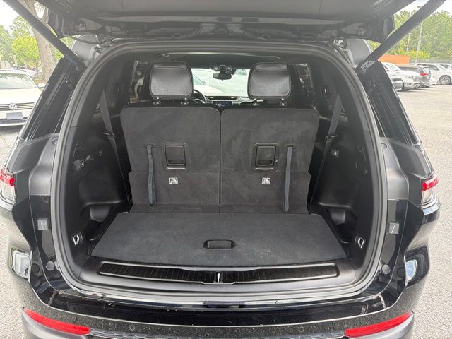 2024 Jeep Grand Cherokee L Altitude 4x4