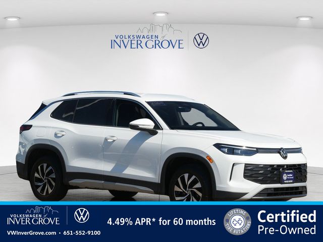 Pure White 2025 Volkswagen Tiguan SUV / Crossover All-Wheel Drive 8-Speed Automatic
