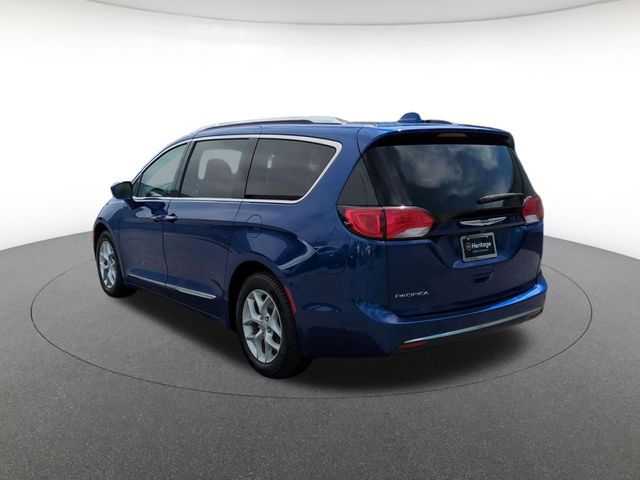 used 2019 Chrysler Pacifica car, priced at $17,991