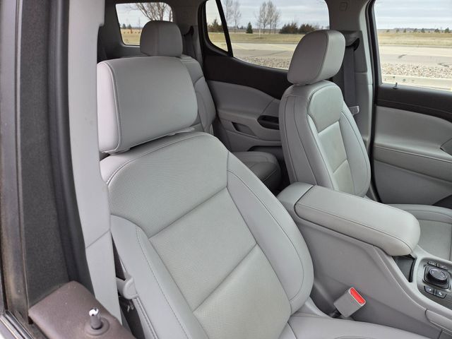 2021 GMC Acadia AWD SLT
