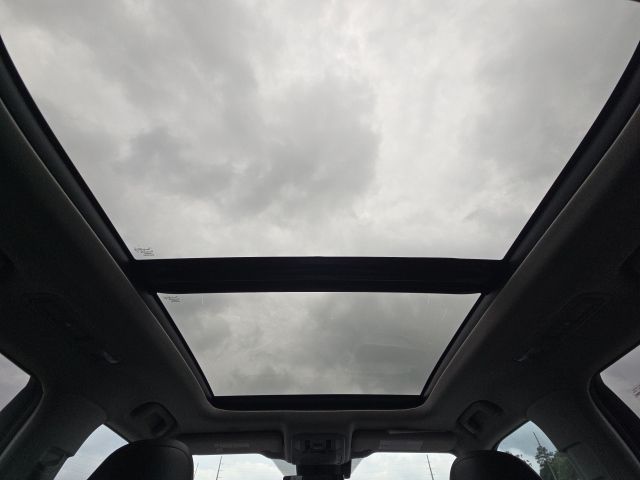 2023 Toyota Highlander Platinum:169299A