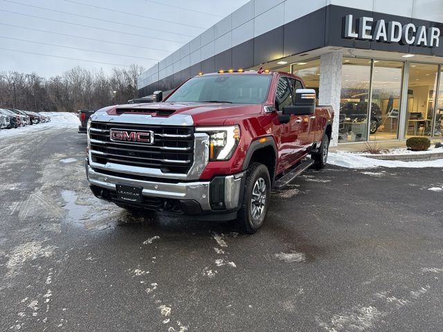 2025 GMC Sierra 2500HD SLT Crew Cab 4WD