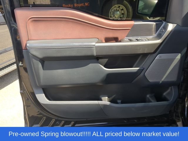 Used 2022 Agate Black Metallic Ford Lariat image 20