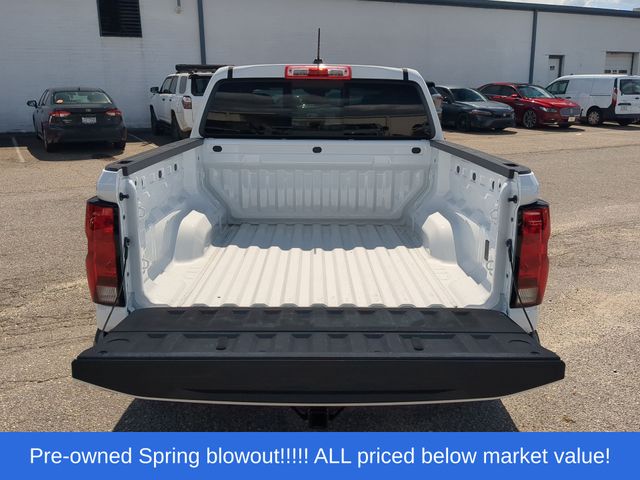 Used 2025 Summit White Chevrolet Trail Boss image 39