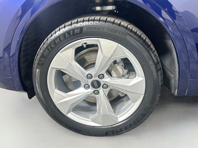 Thumbnail: 2022 Audi Q5 - 32