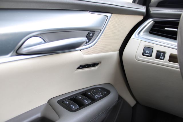 Used 2019 Blue Cadillac Luxury image 14